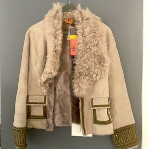 Tory Burch
Gray Sylvia Embellished Fur Collar Shearling Jacket